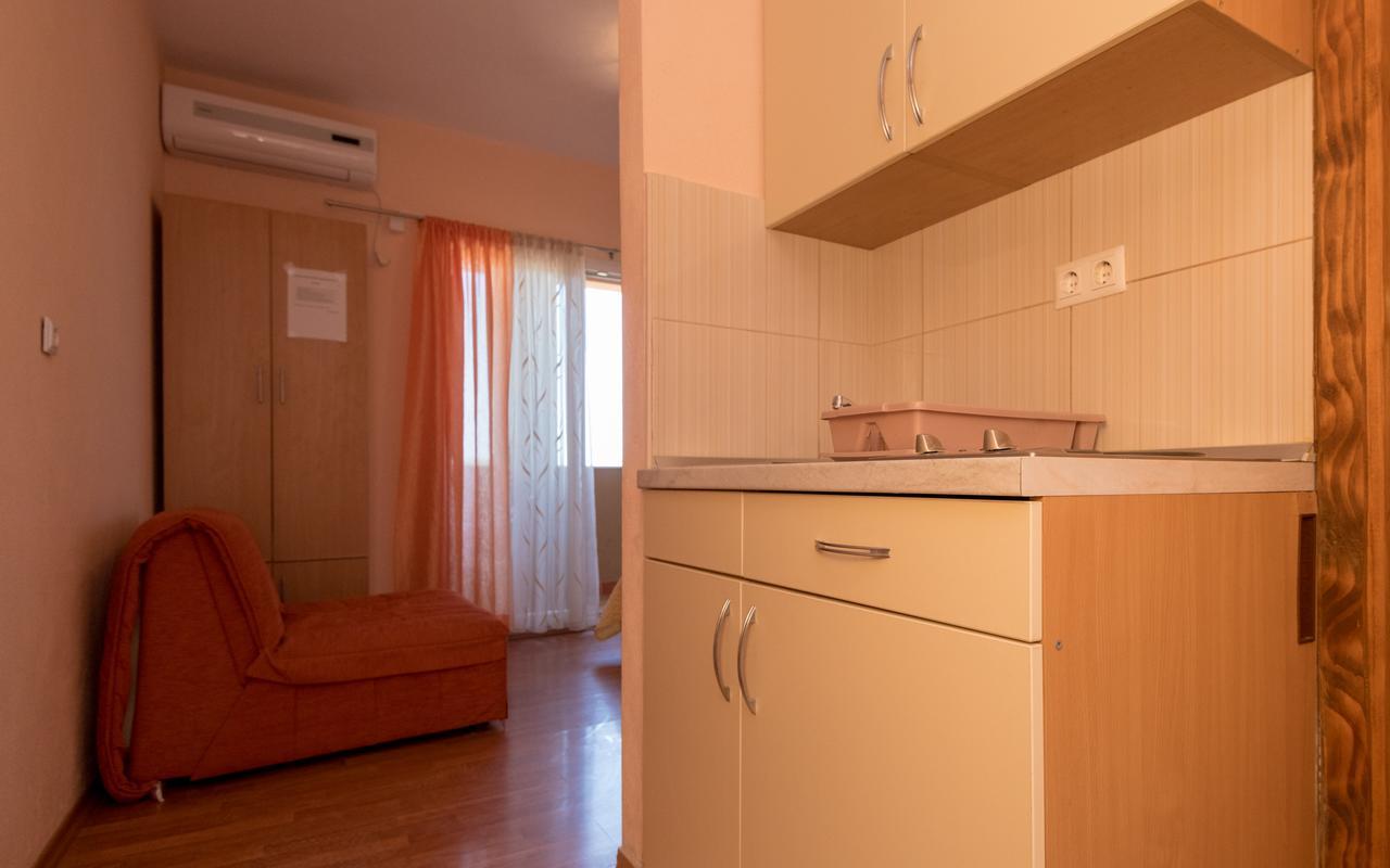נאום Apartments Batinovic מראה חיצוני תמונה